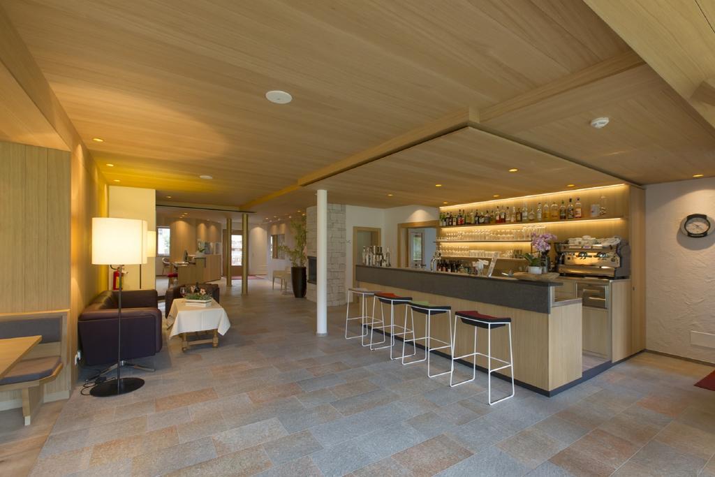 Hotel Schoenblick セスト エクステリア 写真