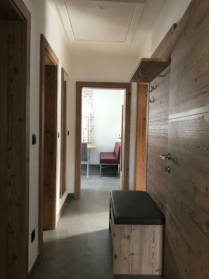 Hotel Schoenblick セスト エクステリア 写真